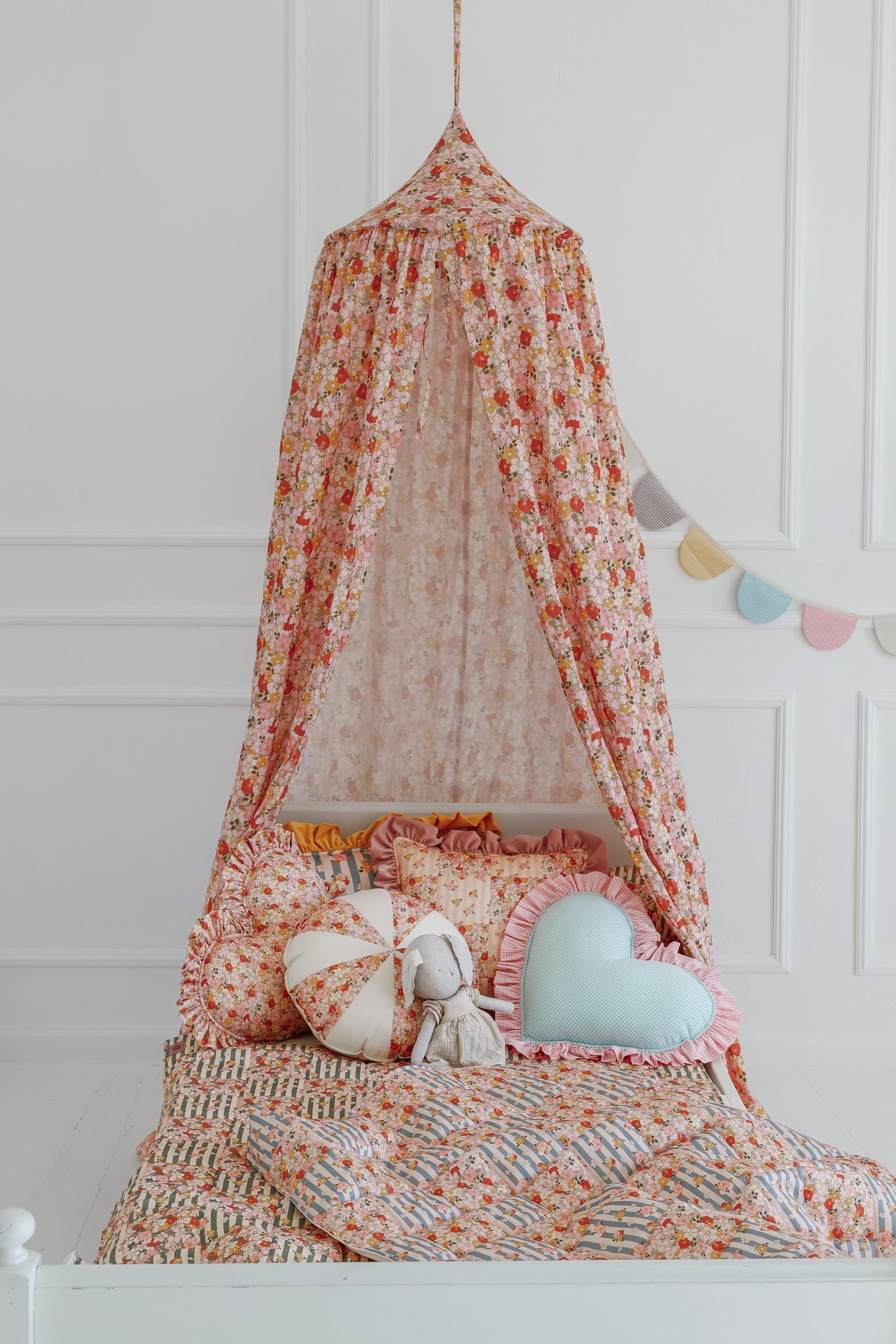 Cotton Quilted Patchwork Blanket + Pillow Set Large - Green Garden