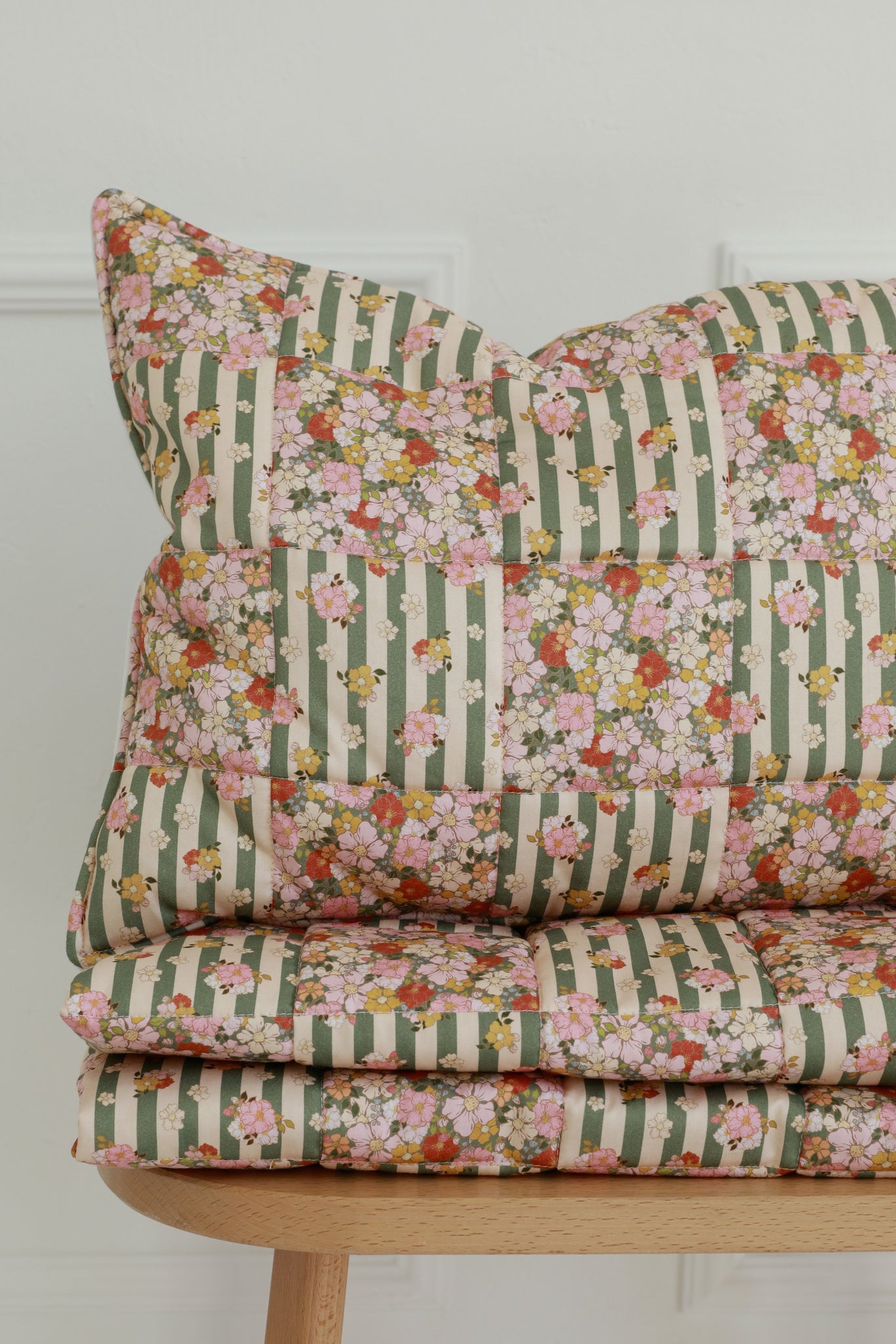 Cotton Quilted Patchwork Blanket + Pillow Set Large - Green Garden