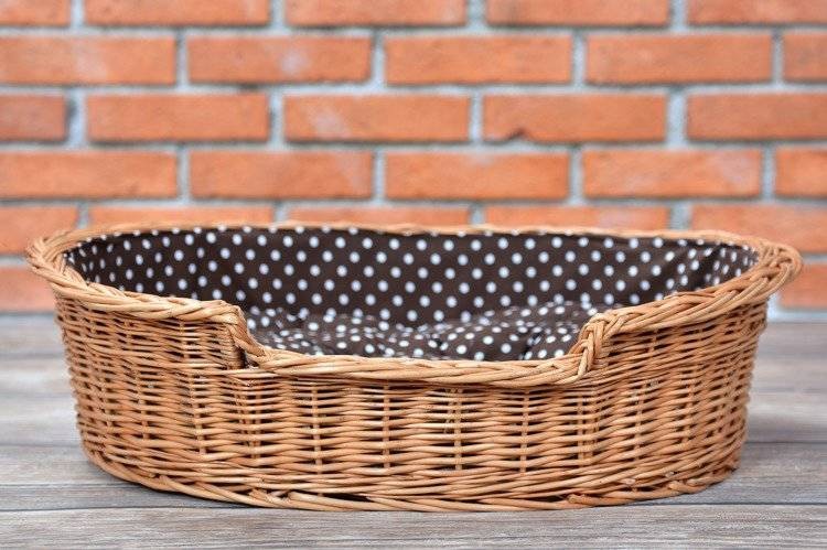 Natural Wicker Dog Bed Poppy With Cushion, 75x57 cm