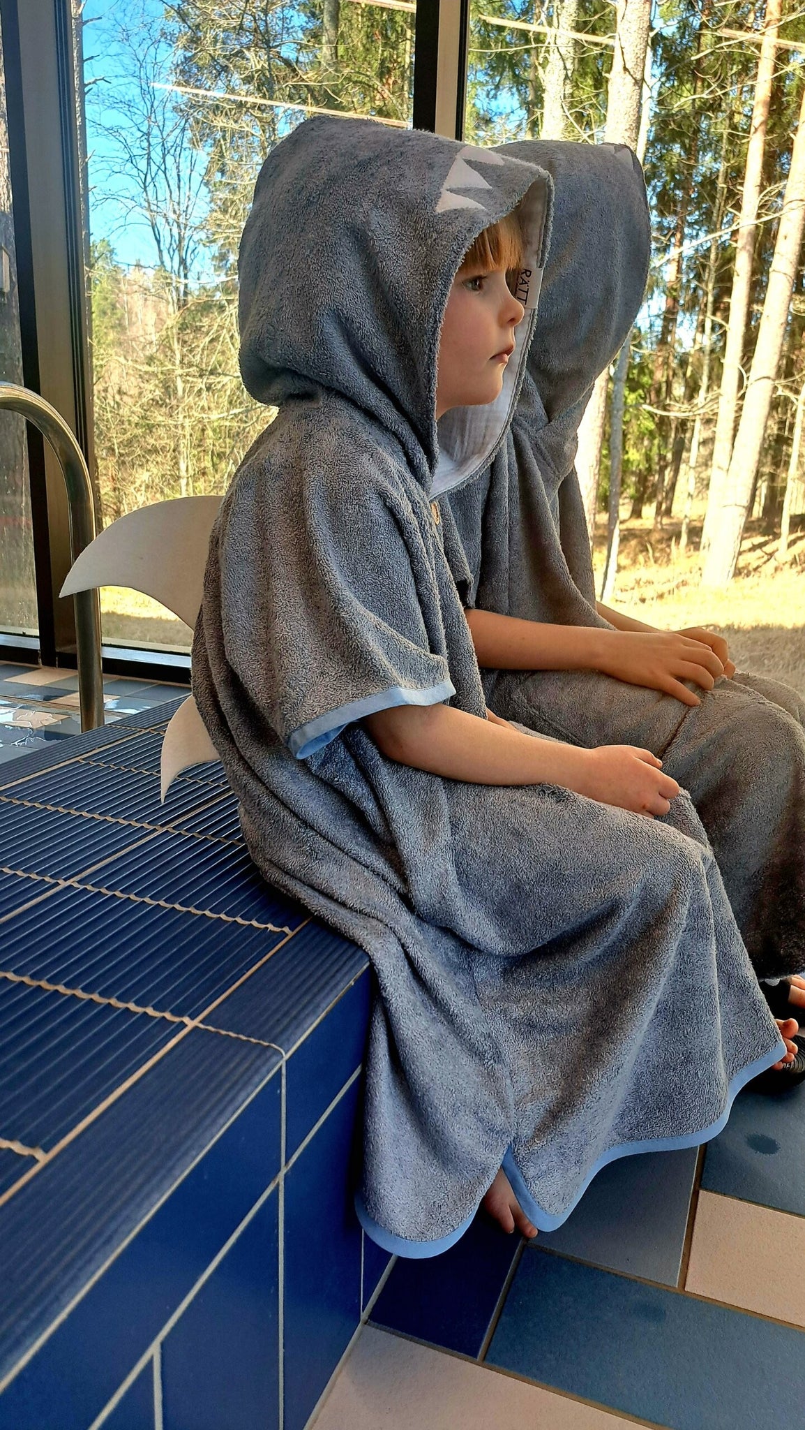 Short-Sleeve Poncho SHARK - For KIDS (Size 122-150)