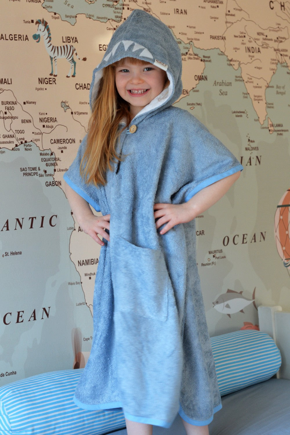 Short-Sleeve Poncho SHARK - For KIDS (Size 122-150)